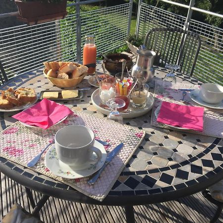 オルシーヌ Cote Puy-De Dome Bed & Breakfast エクステリア 写真